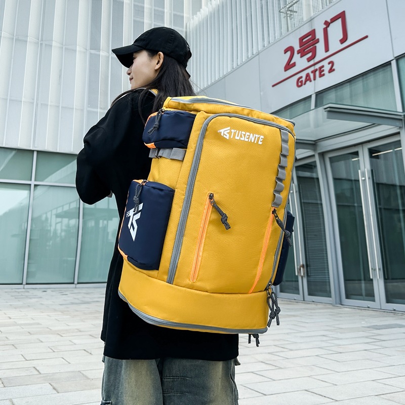 New high-appearation-level multi-purpose mountaineering travel backpack, couple sports, outdoor picnic, commuting large-capacity backpack details Picture