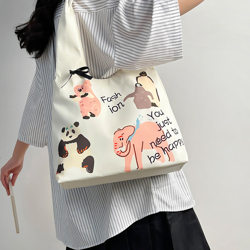 Cute animal tote bag for women 2024 New Ins-style summer niche graffiti large capacity laid-back underarm bag details Picture