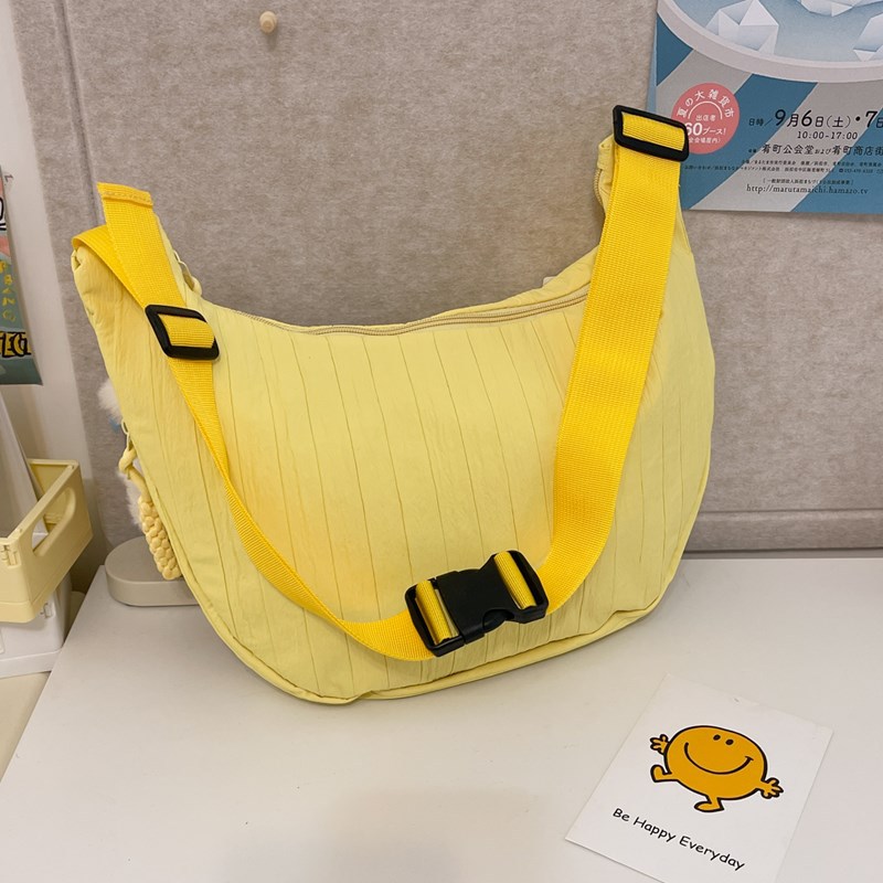 The new spring and summer ins Japanese-style pleated dumpling bag has a high appearance level and is very cute. Little fairy taro purple single-shoulder bag Specification drawing