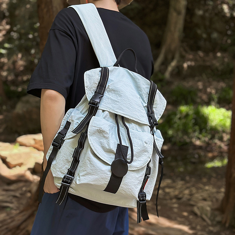 New high-appearance-level forest-themed backpack for men and women, casual, simple, lightweight, fashionable and versatile for commuting, large-capacity backpack details Picture