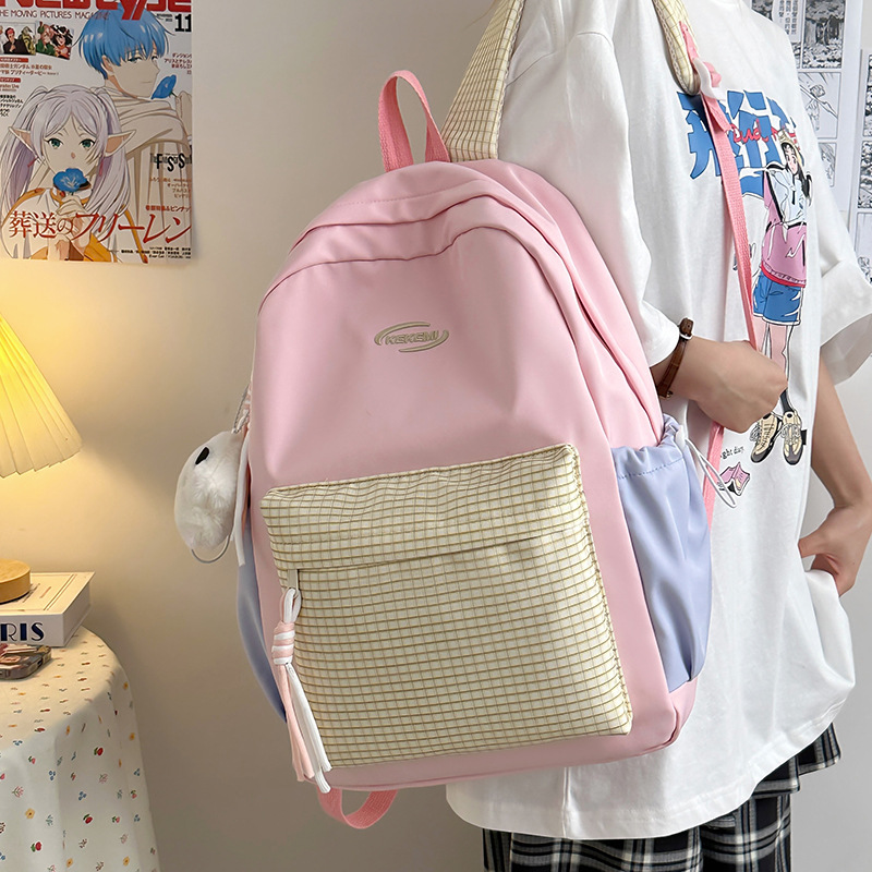 Japanese-style ins fresh and light checkered candy-colored schoolbag for girls, a versatile and large-capacity backpack for junior and senior high school students full figure