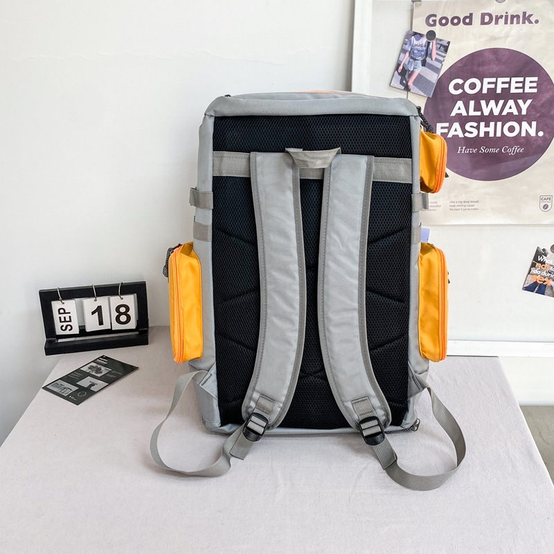 New high-appearation-level multi-purpose mountaineering travel backpack, couple sports, outdoor picnic, commuting large-capacity backpack Specification drawing