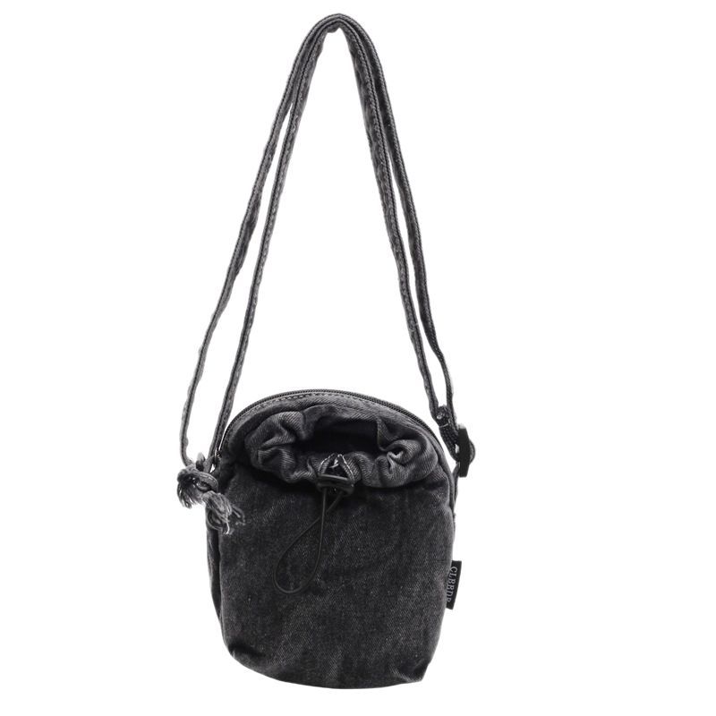 Cool couple street style phone bag, Japanese crossbody bag, 2025 new style, versatile outdoor sports and commuting single-shoulder small bag Item Picture