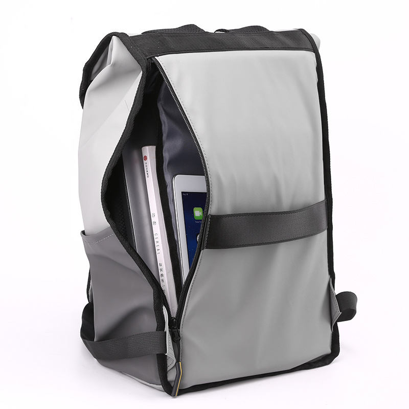 Men's fashionable sporty backpack, large-capacity schoolbag, high appearance level, casual backpack for women Application Scenario