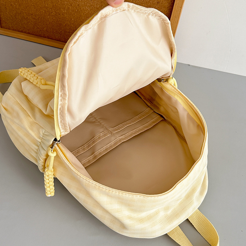High appearance level, cute and sweet, girlish little backpack, Japanese-style Instagram cute and fresh children's travel backpack Application Scenario