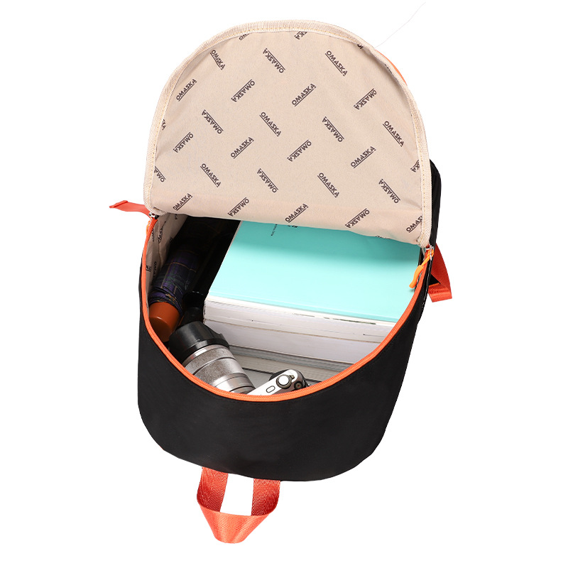 【 Customized 】 Composite fabric student bags, large-capacity men's and women's backpacks, fashionable and casual bags, backpack and travel bags Application Scenario