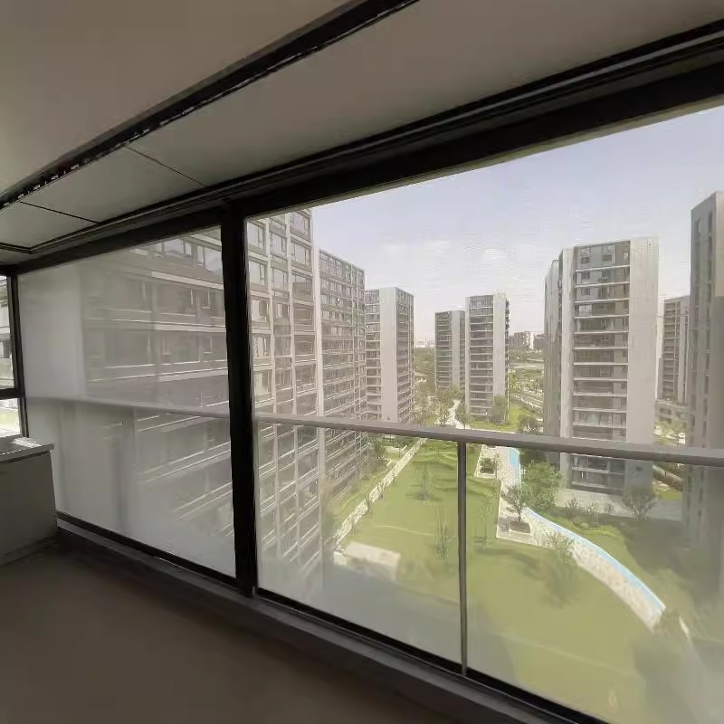 Intelligent electric windproof roller blinds, sunshades, mosquito-proof partitions, indoor balconies, outdoor pavilions and sunshades from the original manufacturer details Picture