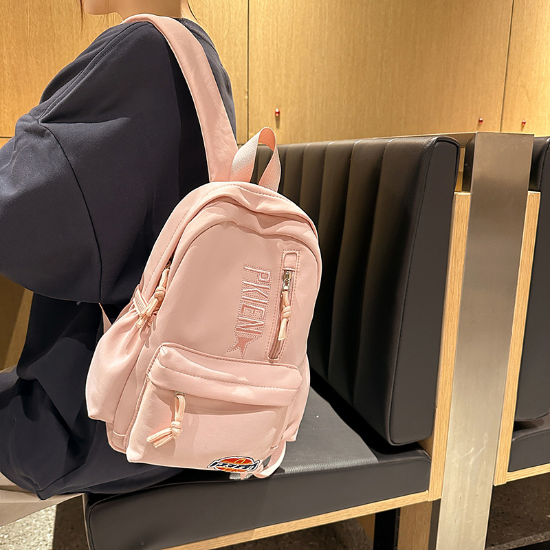 Mini and cute backpack 2025 New style, high appearance level, girlish heart travel small backpack, children's spring outing mini backpack full figure