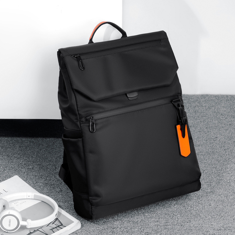 A simple men's light business style backpack for urban commuting, a computer backpack, a business bag for business trips, and a backpack Specification drawing