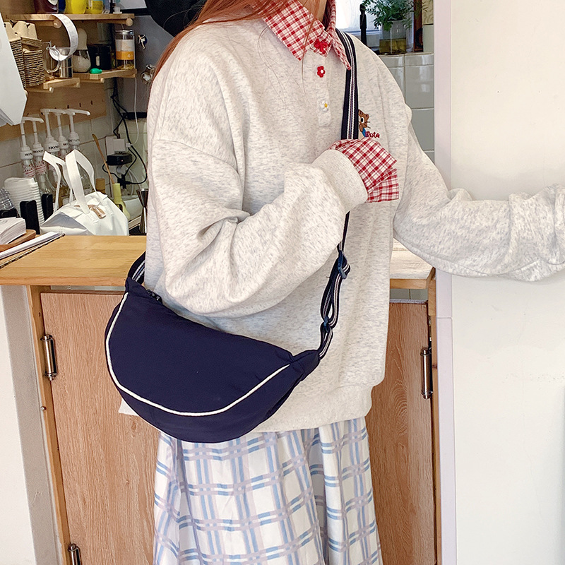 2025 New Japanese-style dumpling bag casual backpack, women's crossbody bag, underarm bag, large-capacity high-end single-shoulder bag full figure