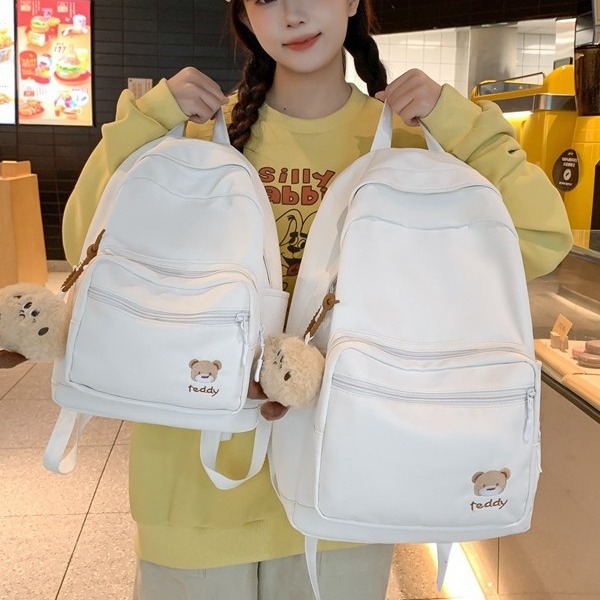 A fresh and clean schoolbag for girls, a simple and plain ins backpack for junior high school students, a lightweight backpack for primary school students with high appearance standards and cute backpacks full figure