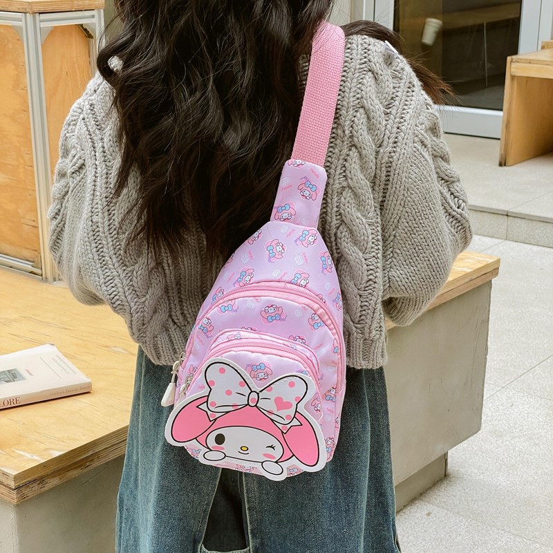 2024 Winter New Children's bag, cartoon Sanrio accessories, single-shoulder crossbody bag, girls' multi-functional storage bag Application Scenario
