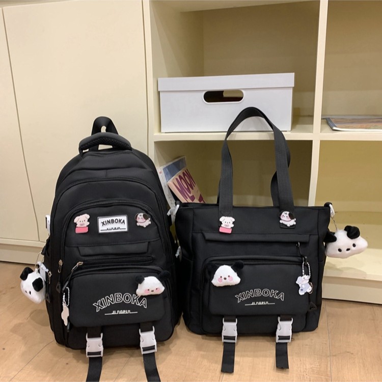 Fashionable, versatile, cute and sweet backpack, multi-functional crossbody bag, and tutorial bag for middle school and college students Application Scenario