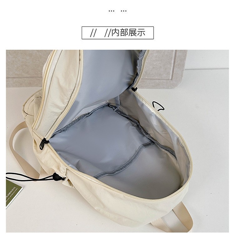 Outdoor mini backpacks, women's lightweight hiking bags, sports small backpacks, hiking and mountain climbing travel bags, student small schoolbags Application Scenario