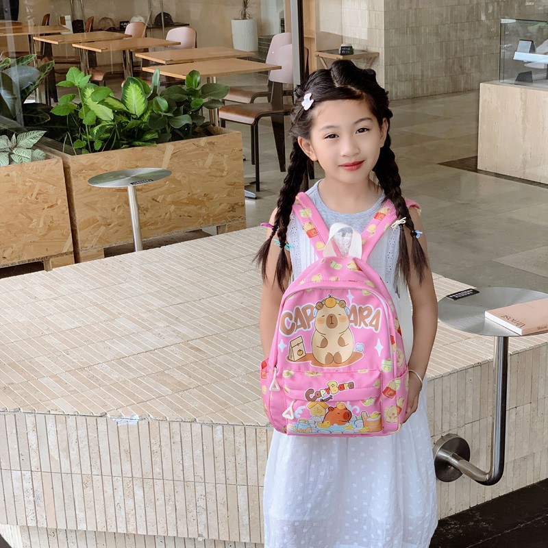 Capibara Cartoon Kindergarten student schoolbag, children's backpack, ultra-light and large-capacity backpack for boys and girls Application Scenario