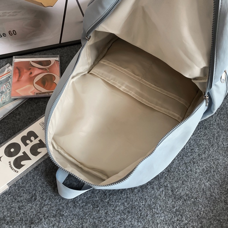 2023 New Forest-style simple schoolbag for women, large-capacity water-resistant student backpack, high appearance level girls' backpack Application Scenario