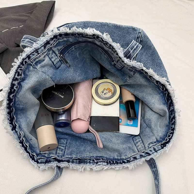 Retro and laid-back style large-capacity denim bag, versatile single-shoulder crossbody bag, student casual, class commuting tote bag Specification drawing