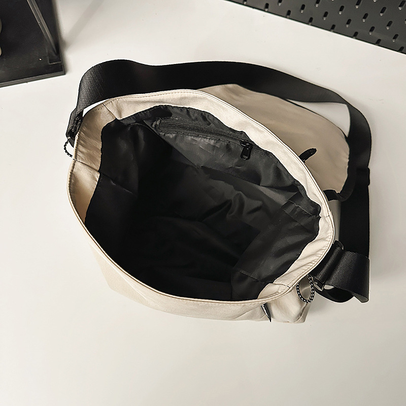 New Japanese-style ins minimalist backpack, casual and versatile single-shoulder bag, student messenger bag, large-capacity trendy brand workwear bag Application Scenario