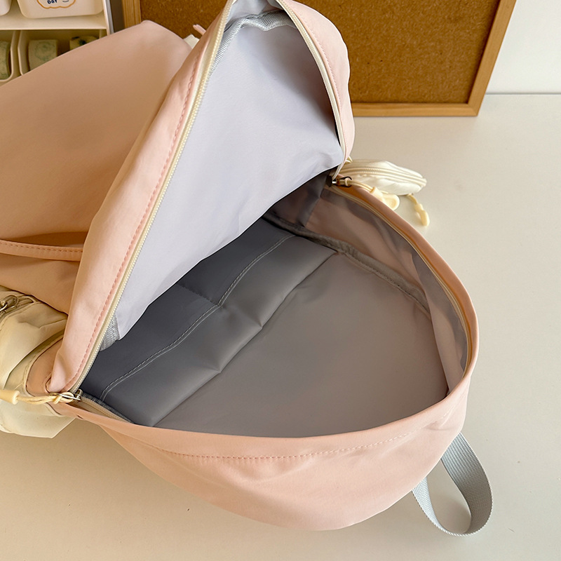 New cute Japanese-style versatile bow schoolbag for junior and senior high school students, fresh, sweet and simple backpack, lightweight backpack Application Scenario
