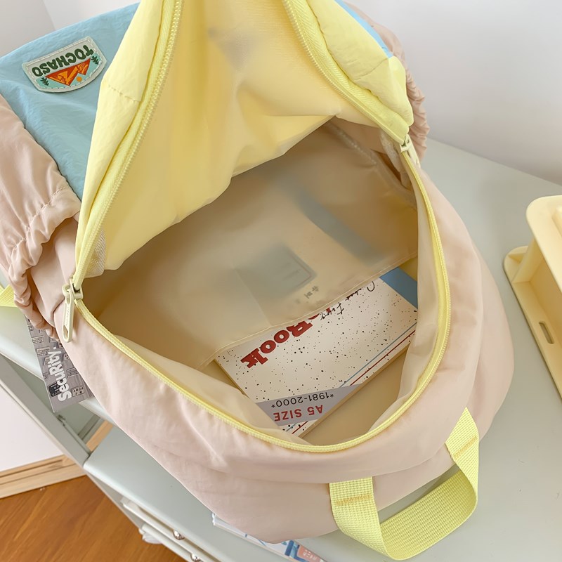 Spring color-blocking schoolbag, girls' high school appearance level, children's travel lightweight small backpack, sweet girl travel storage backpack Application Scenario