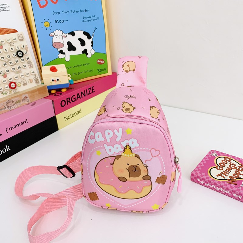 New children's chest bag, cute cartoon coin purse for boys and girls, fashionable capibara crossbody bag, outdoor backpack Specification drawing