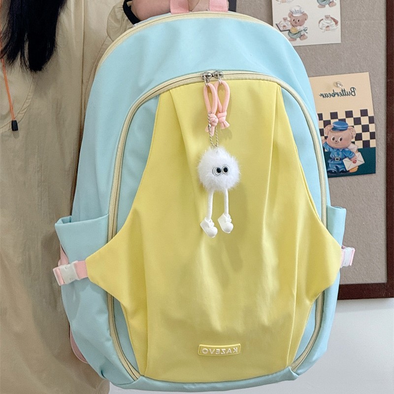 A new high-appeal, fresh and college-style ins backpack for junior and senior high school students. It features a simple, lightweight and large-capacity backpack with contrasting colors details Picture