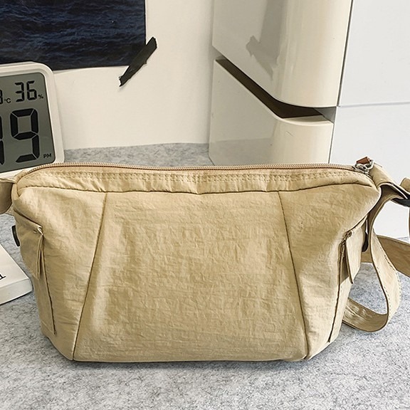 2025 New couple trendy brand versatile single-shoulder bag, casual and lightweight workwear-style crossbody bag, outdoor sports Specification drawing