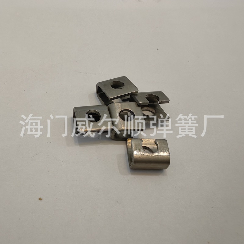 Stainless steel hardware spring plates, fixed hole position pressure plates, elastic steel plates, stamping parts, positioning spring plates Specification drawing