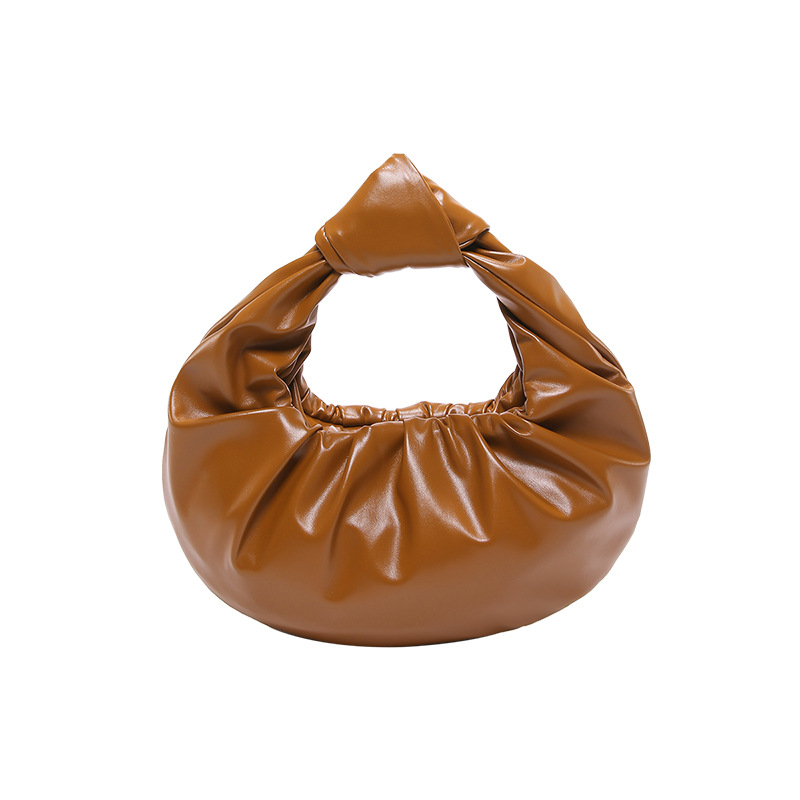 The retro and simple pleated crescent moon bag is a new Korean style trendy and fashionable niche design handbag for the autumn of 2024 Item Picture