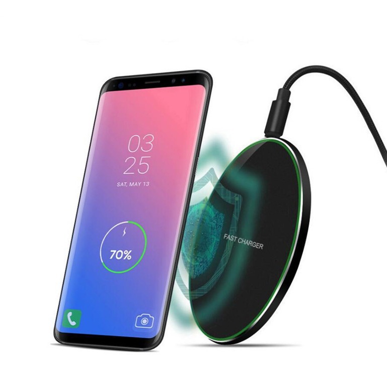 QI standard ultra-thin aluminum alloy fast charging wireless charger 15W mirror ultra-thin wireless charging mobile phone cross-border consignment Application Scenario