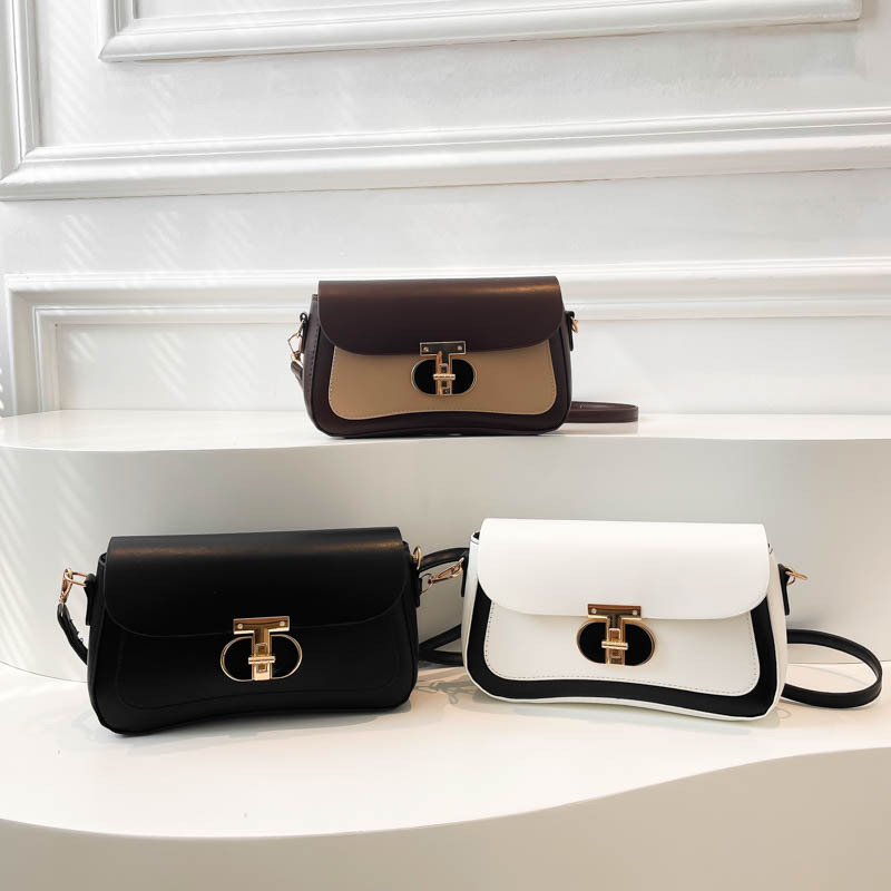 New autumn and winter 2024 fashion and versatile underarm bag, retro soft leather commuter bag, single-shoulder crossbody bag Application Scenario