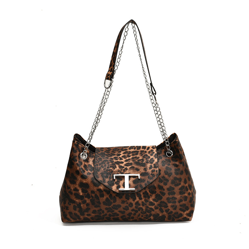 Large-capacity single-shoulder hand-carry canvas bag, new fashionable and trendy leopard print crossbody bag, niche casual and trendy tote bag for women Item Picture