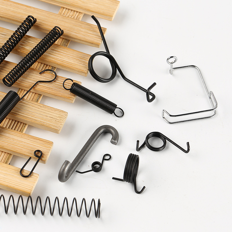 The manufacturer supplies flat car foot guard springs, sewing machine processing accessories, and wholesale of double-needle car bent special-shaped tension springs Application Scenario