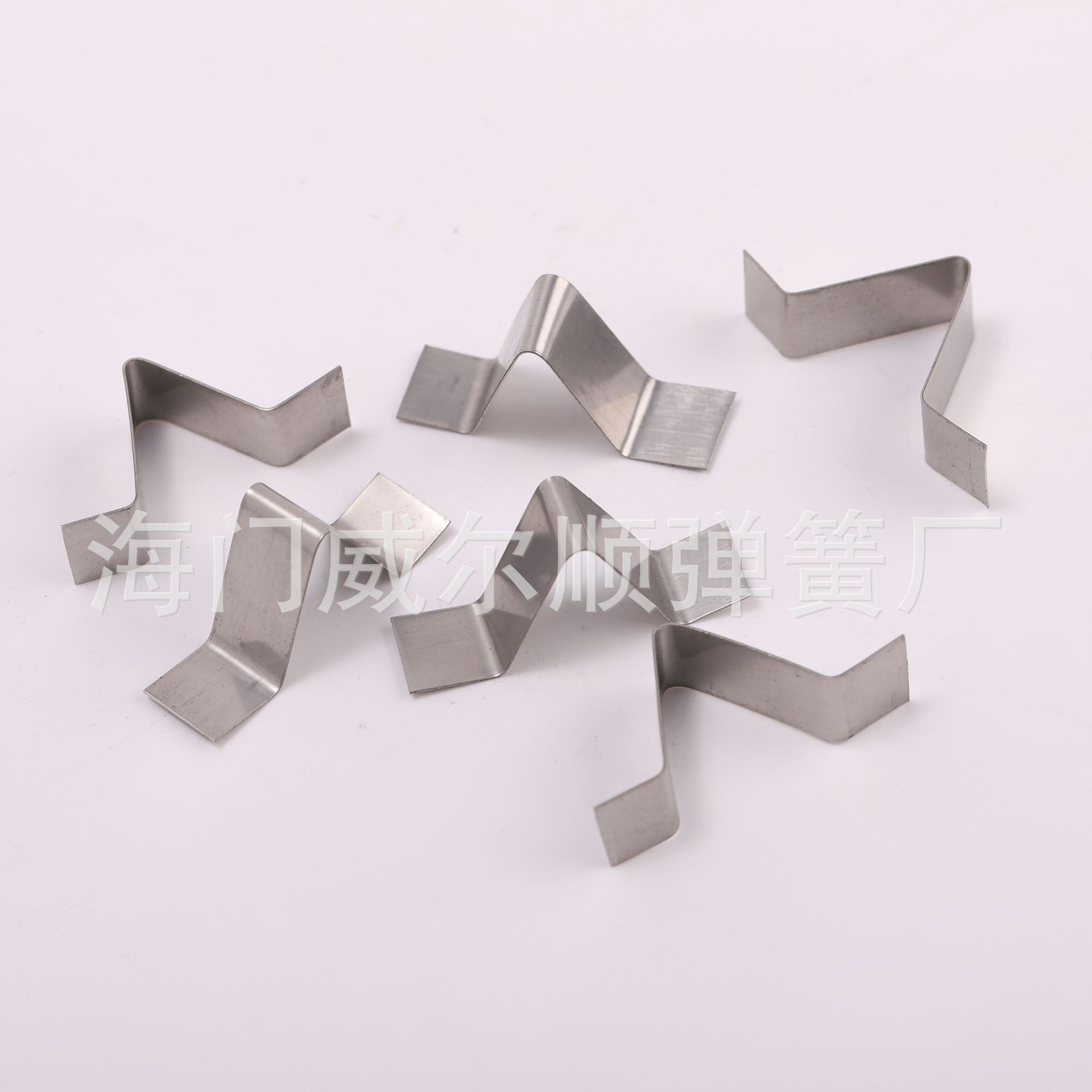 The manufacturer supplies non-standard parts, non-stretched spring plates, and wholesale of special-shaped metal stamping spring plates details Picture