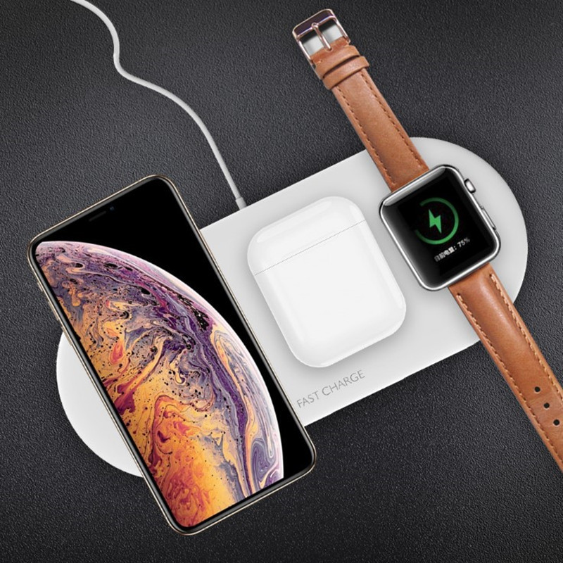 The multi-functional three-in-one wireless charger for desktop 15w is suitable for cross-border wireless charging of iphones, watches and headphones Application Scenario
