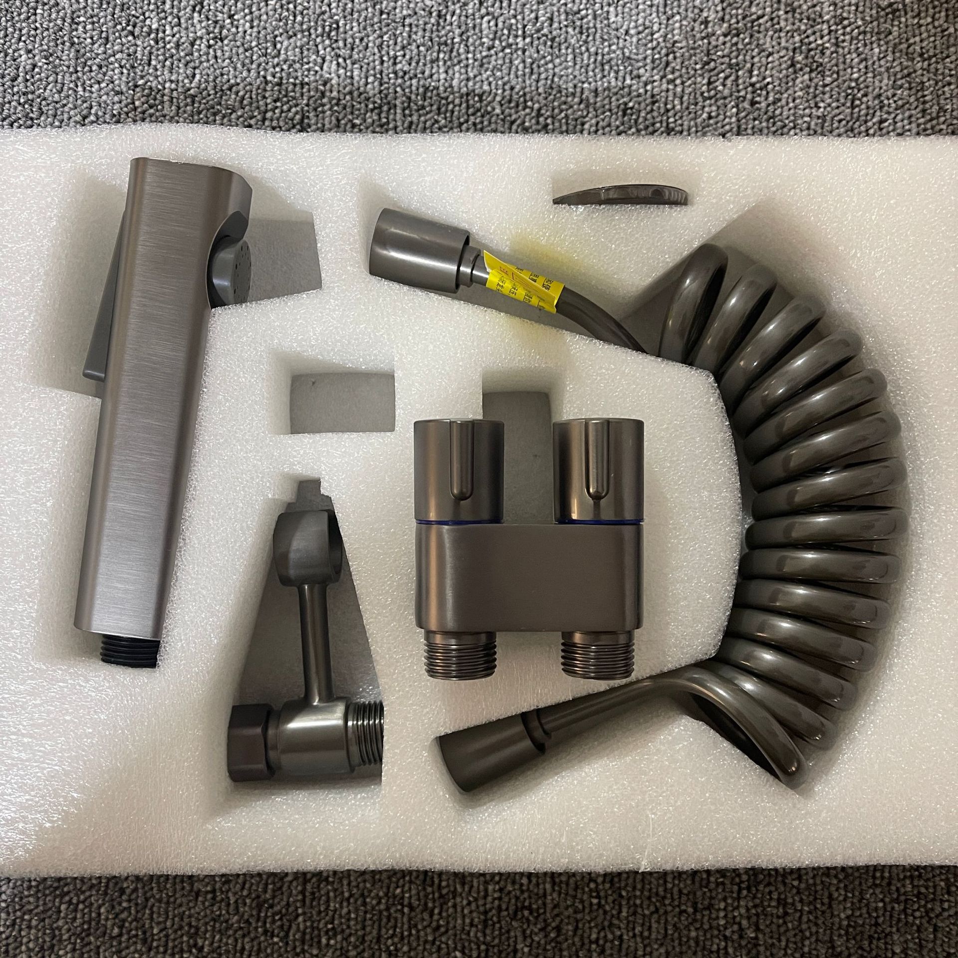 Toilet companion spray gun, cross-border stainless steel feminine wash spray gun set, bathroom balcony pressurized, one in and two out Application Scenario