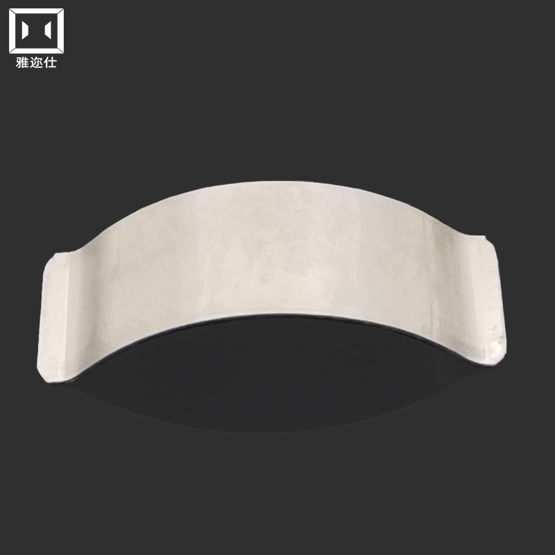 Stainless steel spring sheet for light box, arched arc, bent and openable advertising light box, poster frame, poster stand accessories Application Scenario