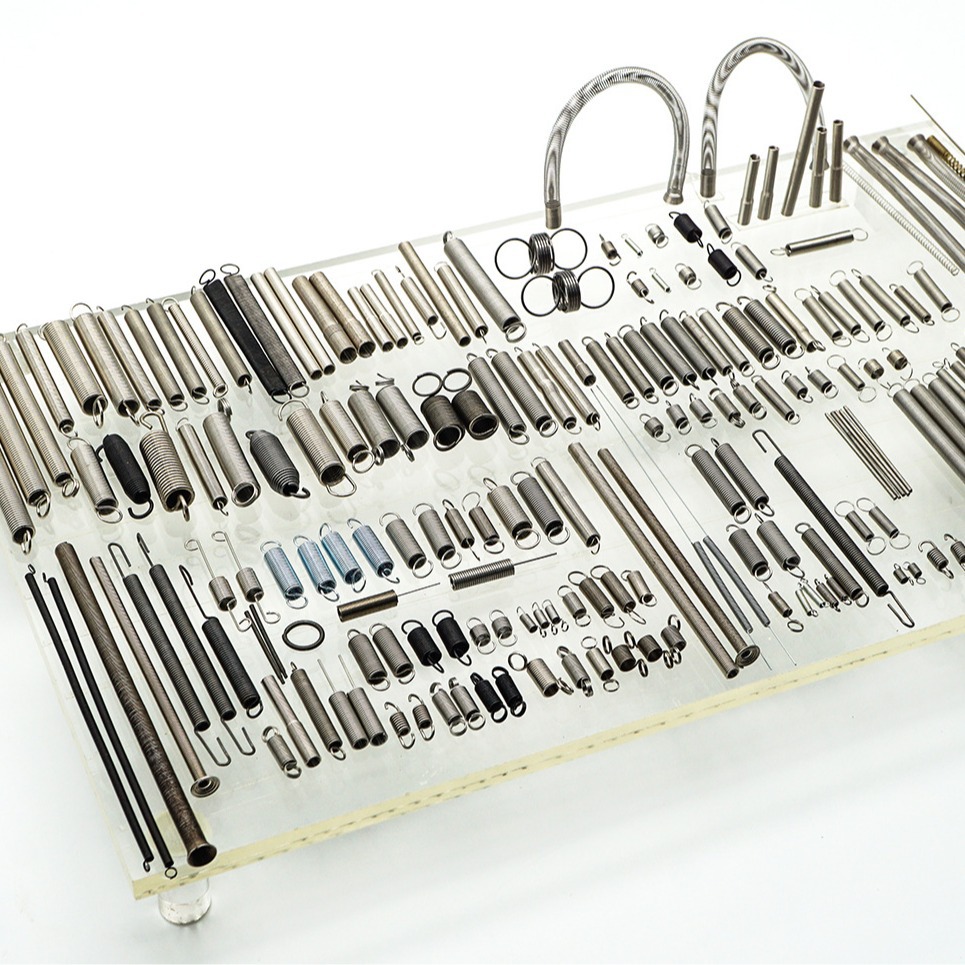 The spring manufacturer produces carbon manganese steel precision 304 stainless steel special-shaped double-hook tension springs Specification drawing