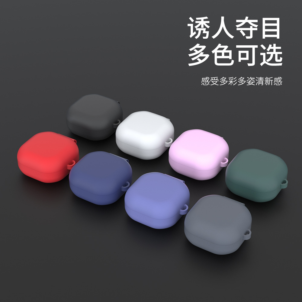 Silicone buckle anti-drop protective case applicable to the new Samsung Galaxy buds live/Pro Bluetooth earphone case Application Scenario