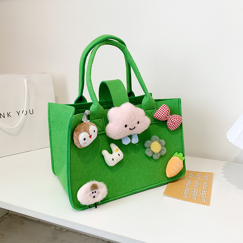Xiaohongshu's full moon felt souvenir gift bag, children's festival cartoon gift bag, baby souvenir shopping bag Specification drawing