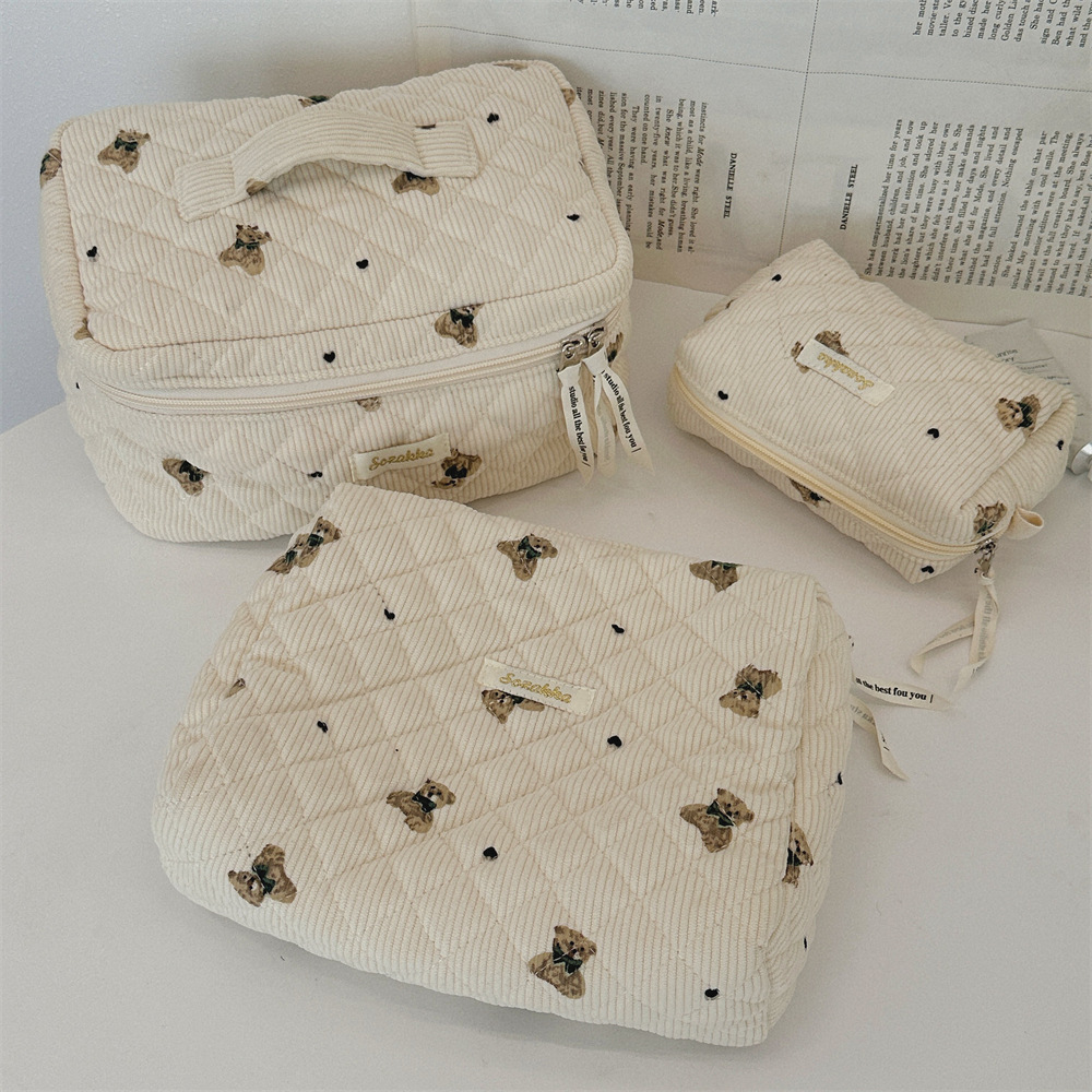 41012 Retro Bear Storage Three-piece Set, Soft large-capacity pen case, portable travel makeup bag storage bag details Picture