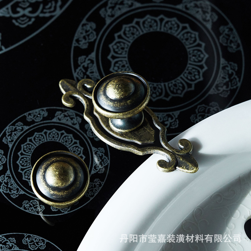 Black, yellow, antique, French, simple, American and European style small handles for cabinets, wardrobes, doors and drawers, single-hole handles Specification drawing