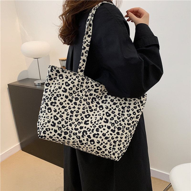 Leopard print canvas casual large-capacity 2024 new trendy autumn and winter stylish commuter hand-held shoulder tote bag for women Specification drawing