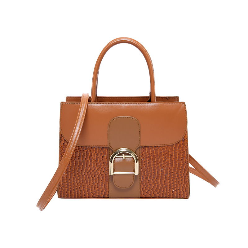 This year, small women's bags are in vogue. The 2024 new style of fashionable and trendy hand-held square bags are versatile. Instagram niche crossbody bags are also in vogue Item Picture
