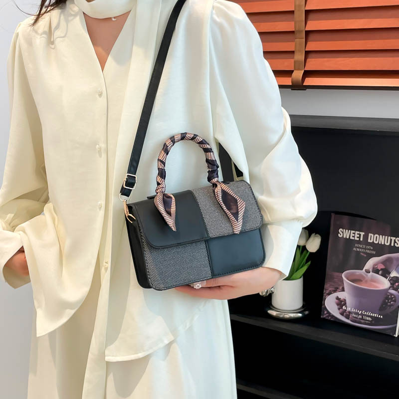 Fresh and sweet single-shoulder bag for women, summer patchwork, stylish and fashionable small square bag, elegant hand-held bag for women when shopping and going out Specification drawing