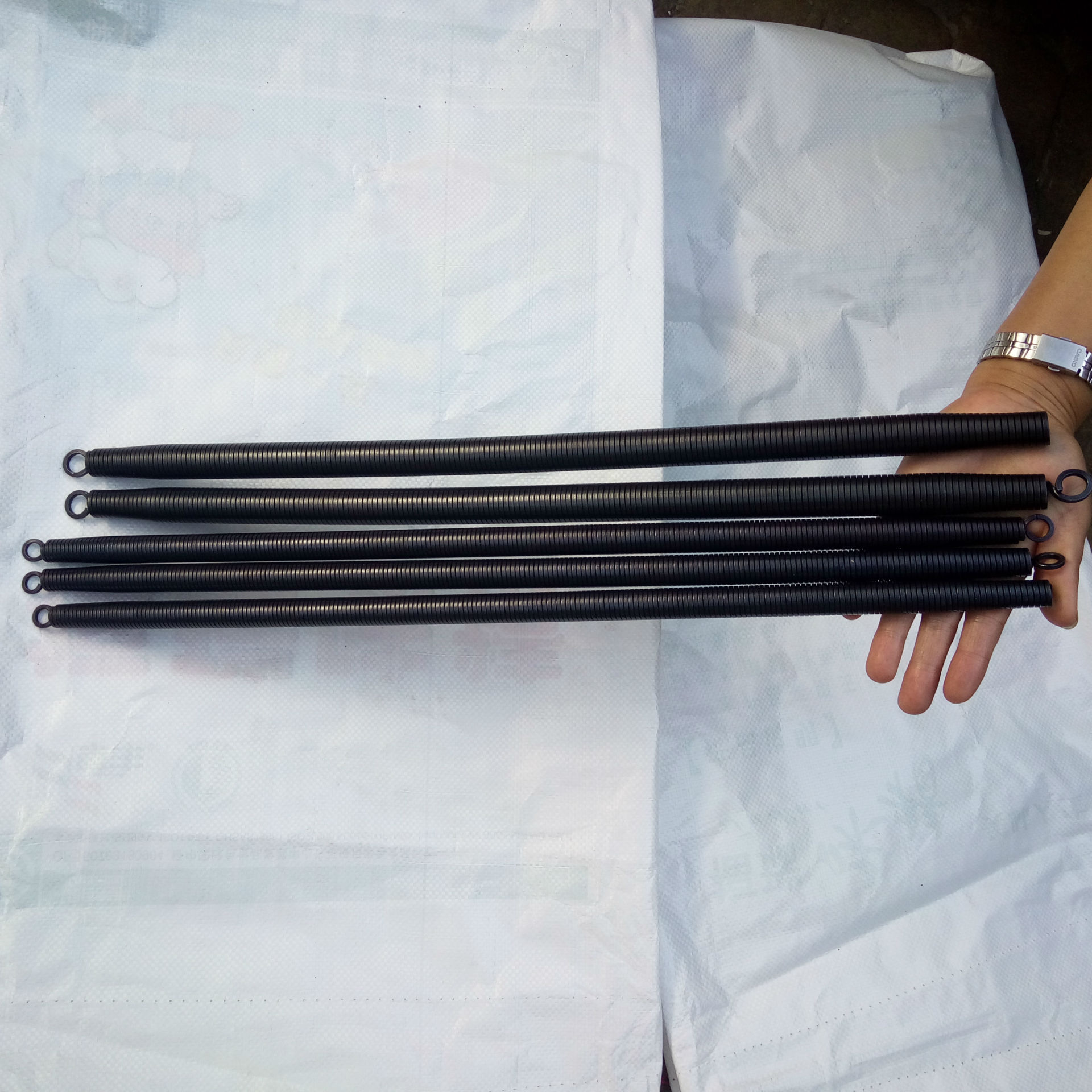 Bent pipe springs, PVC wire pipe springs, 16, 20, 25, 32, 40 in large quantities, factory direct sales Specification drawing