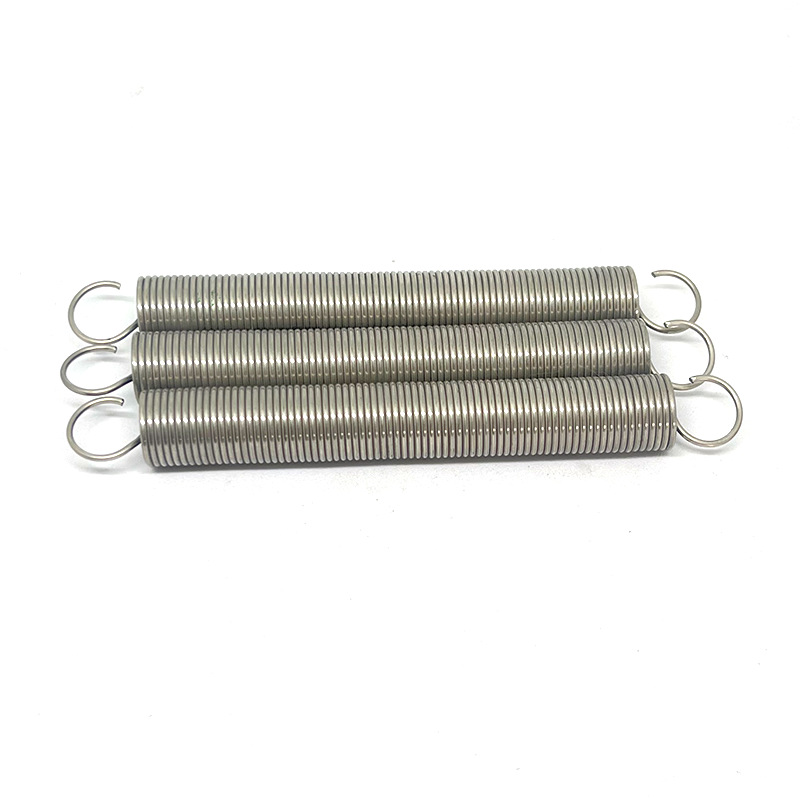 Cross-border supply pressure 304 stainless steel pull spring double hook stainless steel high-strength mechanical spring pull hook Application Scenario