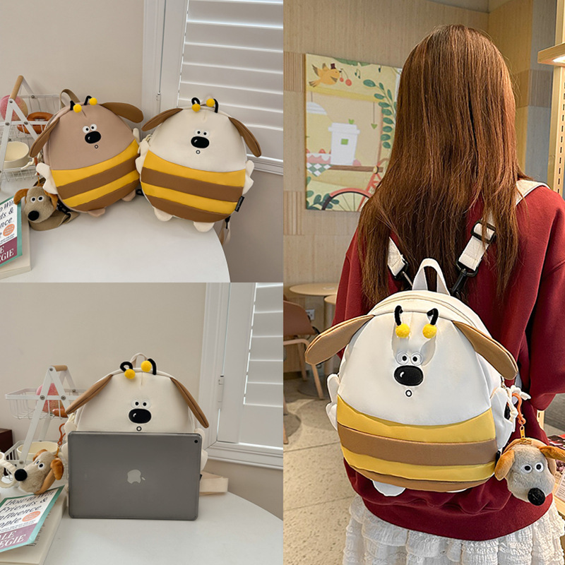 Large-capacity cartoon backpack for casual outings 2025 New style travel small backpack, personalized and lightweight kindergarten schoolbag details Picture