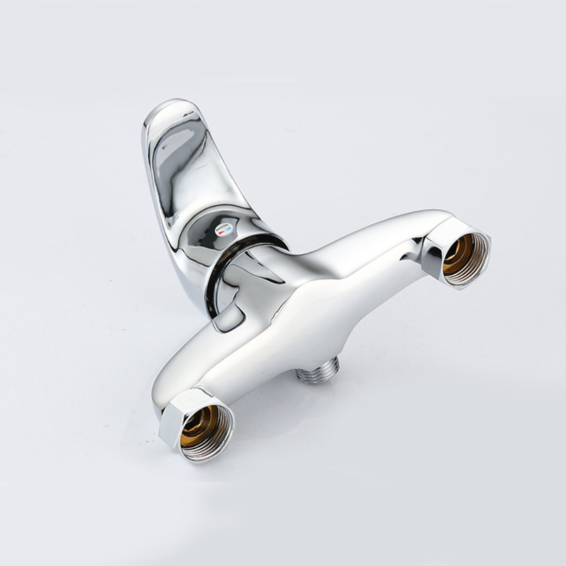 Manufacturer's copper shower faucet, concealed shower valve, cold and hot water mixing valve, shower mixing faucet Application Scenario