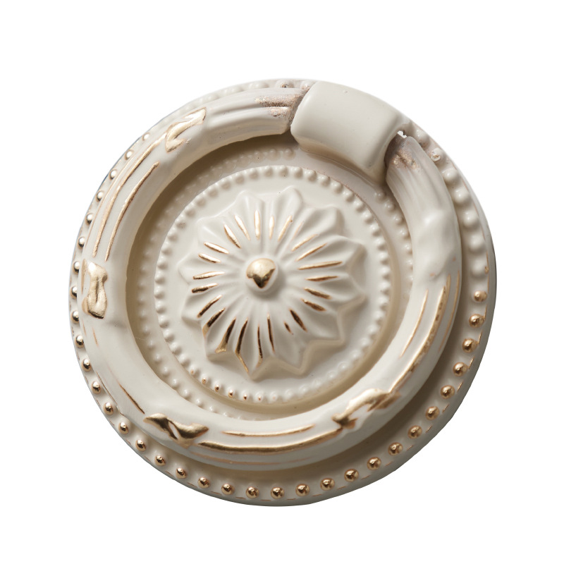 A variety of antique-style handles, chrysanthemum drawer handles, cabinet handles, decorative handles, zinc alloy handles, and red antique copper handles Item Picture